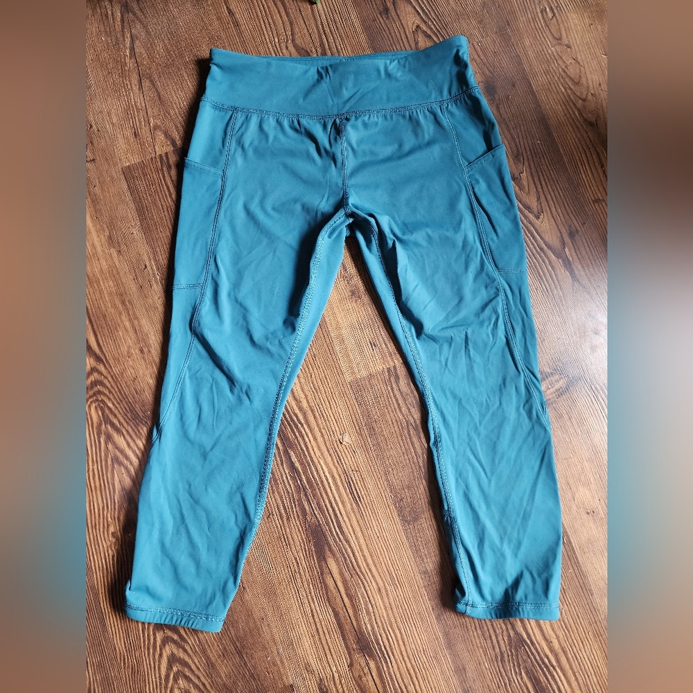 Duluth Trading Co Teal Capri Leggings Size Medium